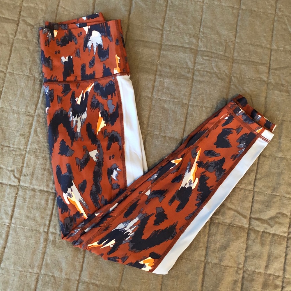 Aerie leopard move leggings 7/8
